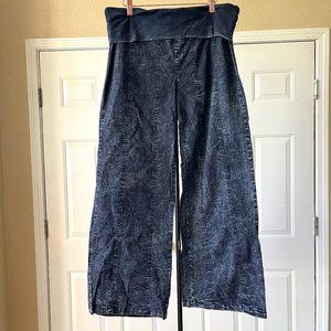 Extra Wide leg acid-wash cotton blend pant